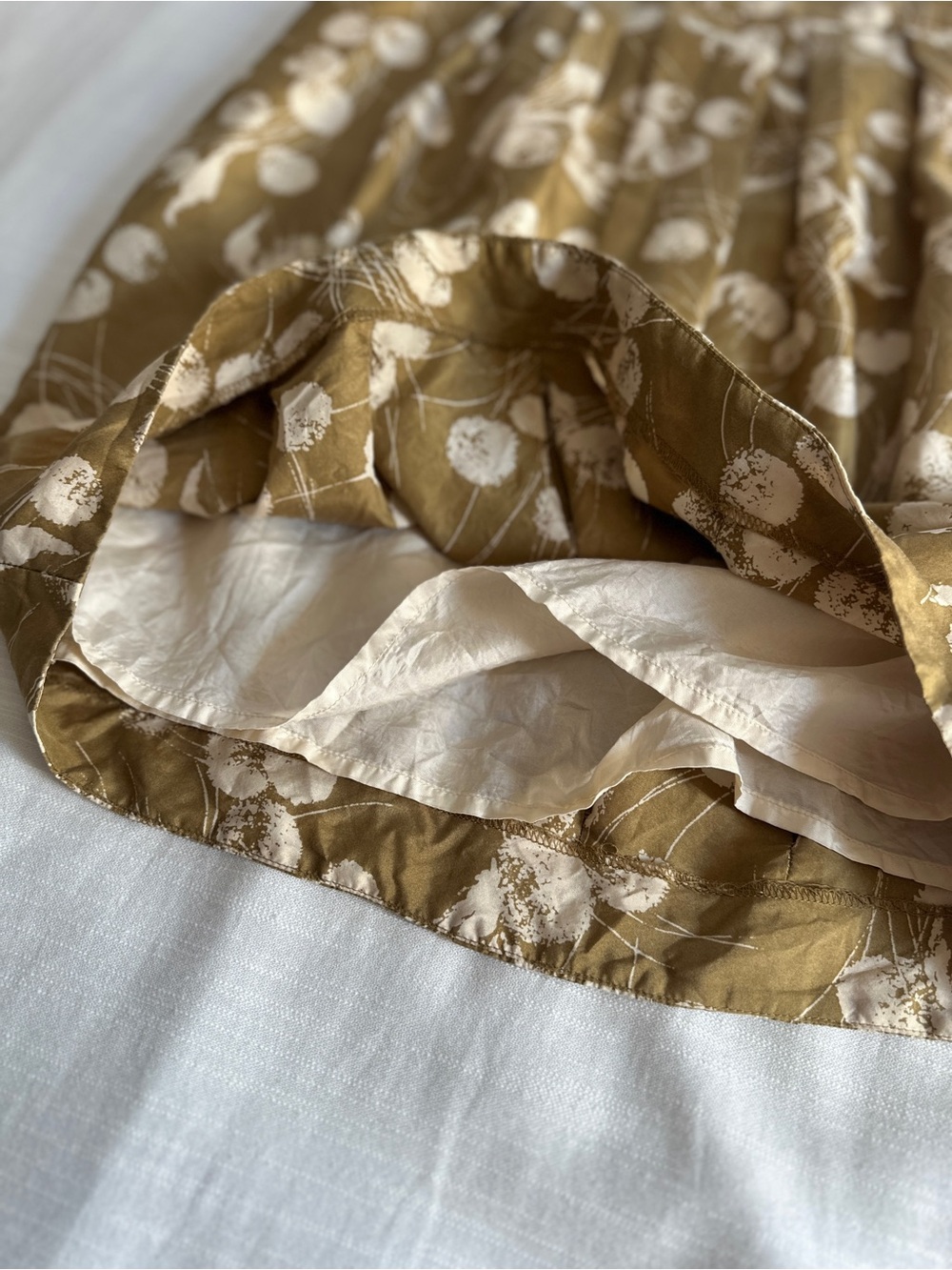 BODEN Silk Pleated Knee-Length Skirt | 4 - Picture 6 of 11